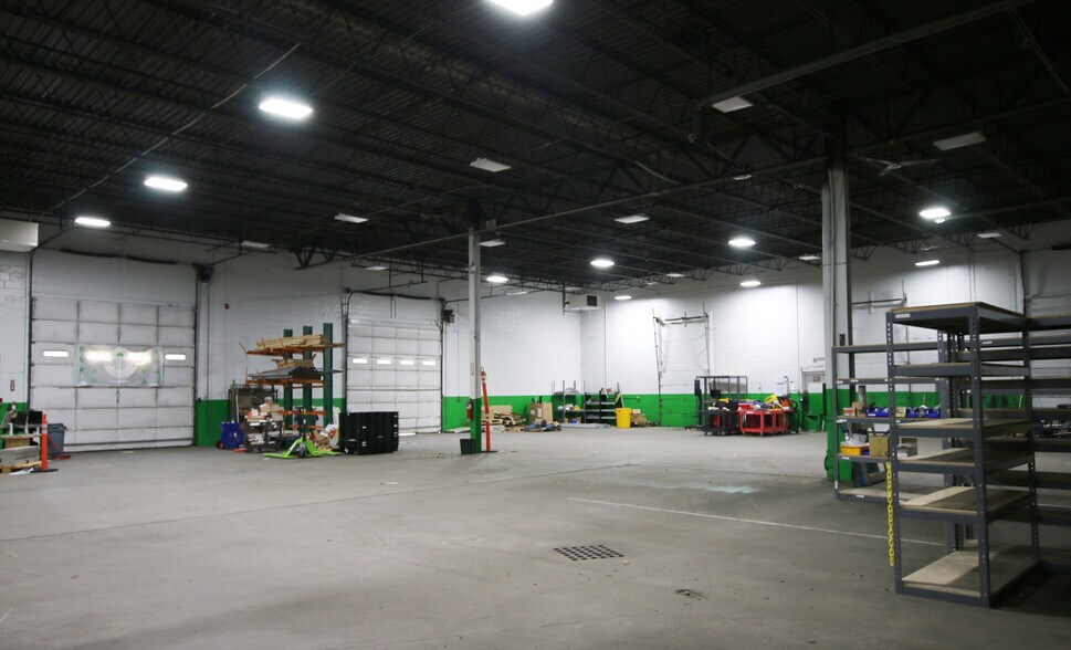 More Photos Of 44-48 6th Rd, Woburn Manufacturing For Lease