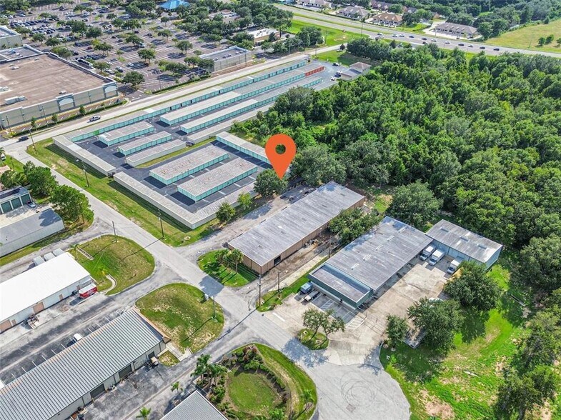 More Photos Of 905 Jan Mar Ct, Clermont Light Distribution For Lease