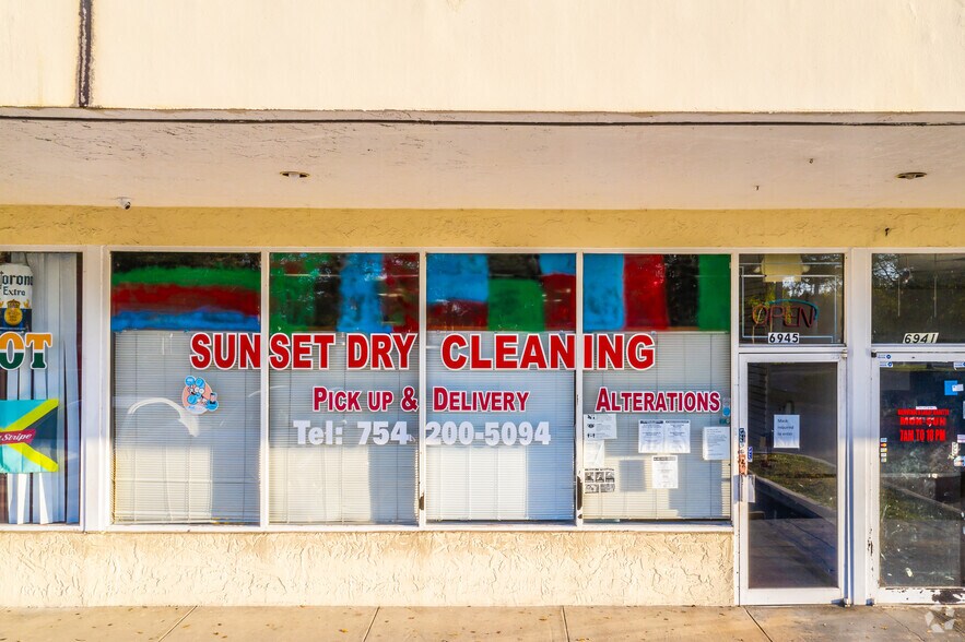 More Photos Of 6811-6969 Sunset Strip, Sunrise Unknown For Lease