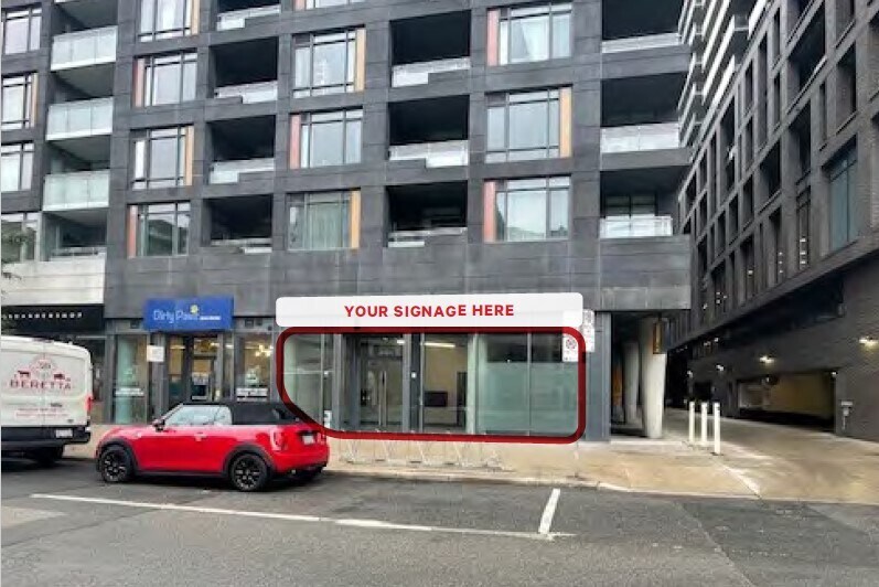 Primary Photo Of 525 Adelaide W st, Toronto General Retail For Lease