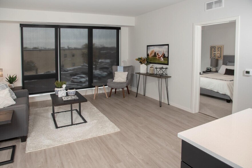 More Photos Of 1020 3rd St N, Minneapolis Apartments For Sale