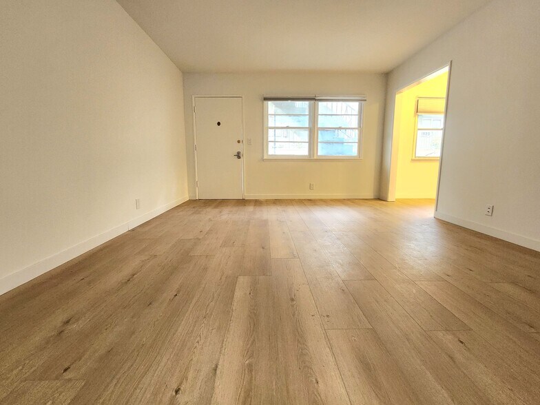 More Photos Of 1944 S Beverly Glen Blvd, Los Angeles Apartments For Sale