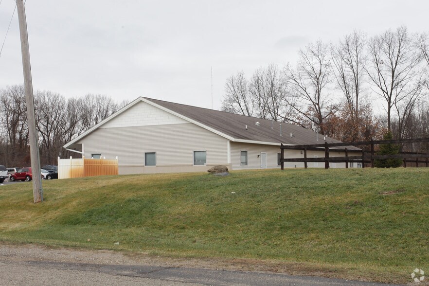 More Photos Of 7055 Tower Rd, Battle Creek Office For Sale
