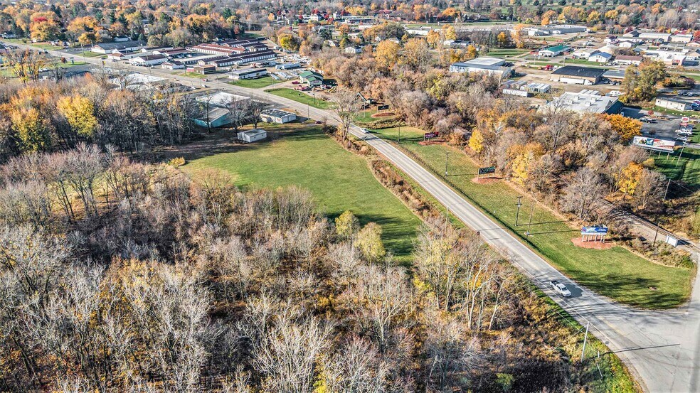 More Photos Of 1124 N Saginaw St, Durand Warehouse For Sale