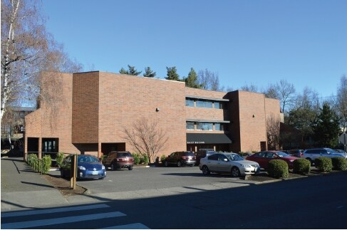 More Photos Of 5441 S Macadam Ave, Portland Office For Lease