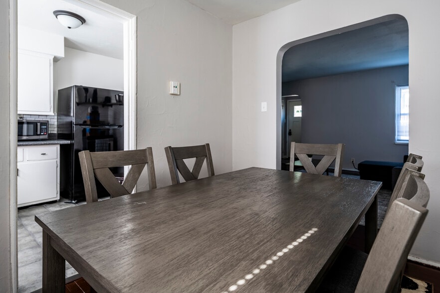 More Photos Of 2436-2442 S Dixie Dr, Kettering Apartments For Sale