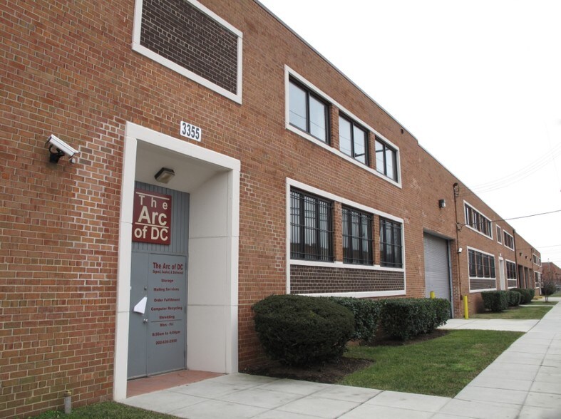 More Photos Of 3515-3521 V St NE, Washington Unknown For Lease