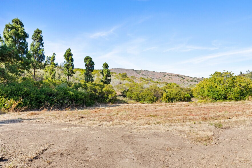 More Photos Of 5737 Bonsall Drive, Malibu Land For Sale
