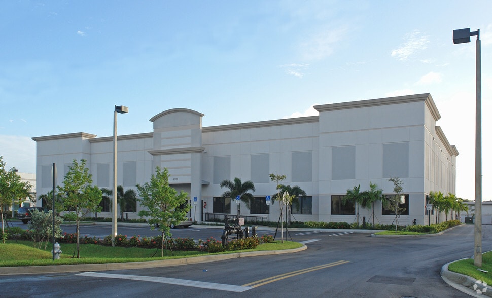More Photos Of 4201 NW 124th Ave, Coral Springs Warehouse For Lease