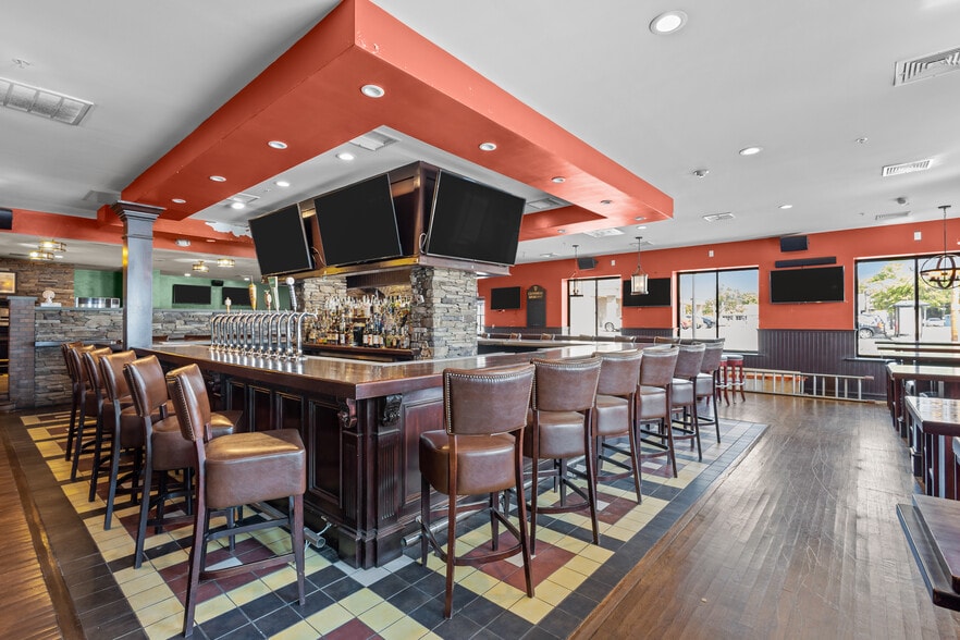 More Photos Of 1058 Charles St, North Providence Restaurant For Sale