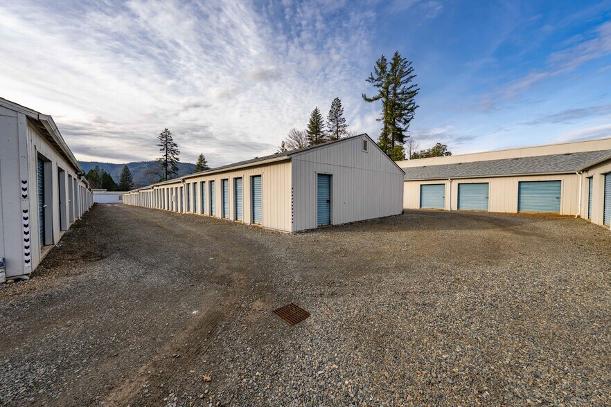 More Photos Of 25657 Redwood Hwy, Cave Junction Self Storage For Sale
