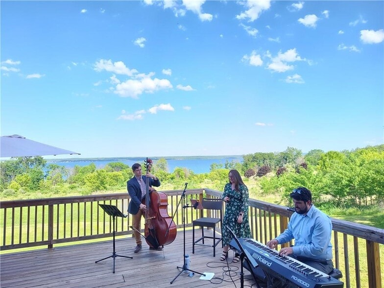 More Photos Of 655 NY-14 Rt, Penn Yan Restaurant For Sale