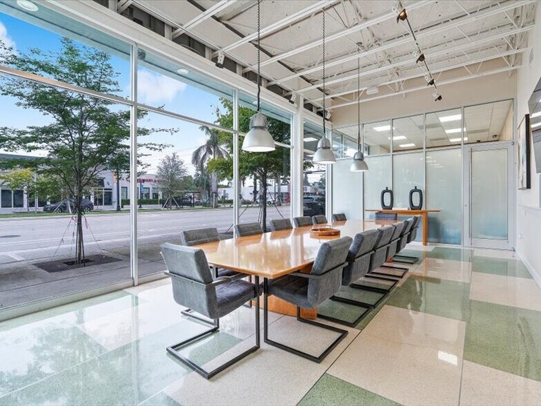 More Photos Of 2404 Hollywood Blvd, Hollywood Loft Creative Space For Sale