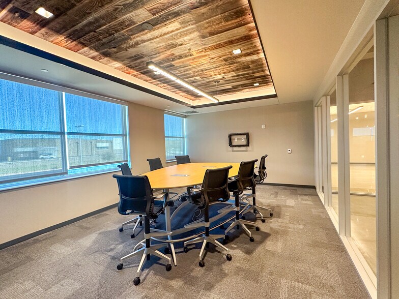 More Photos Of 200 Bailey Ranch Rd, Aledo Medical For Lease