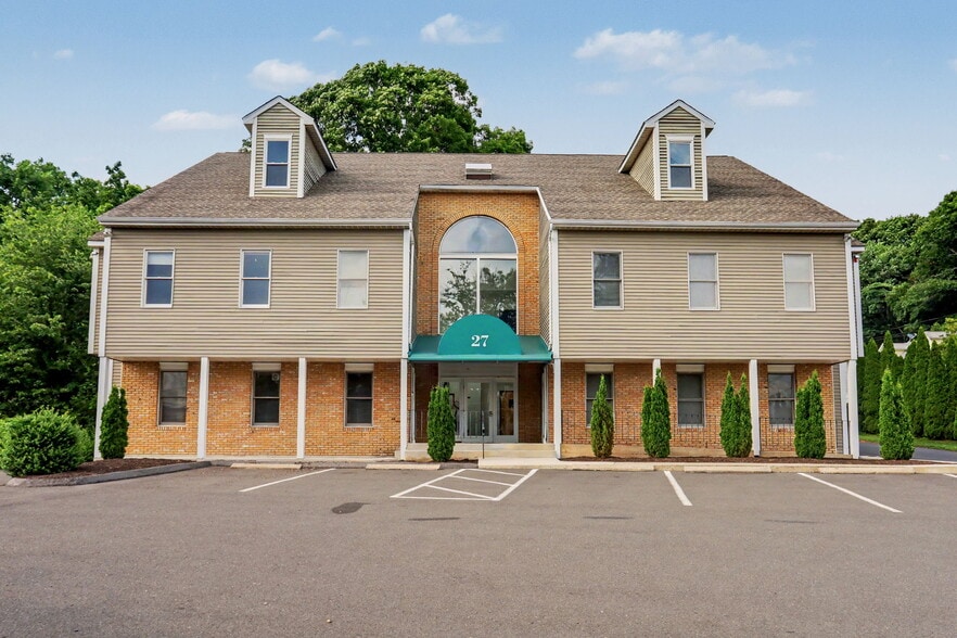 Primary Photo Of 27 Mill Plain Rd, Danbury Office For Sale