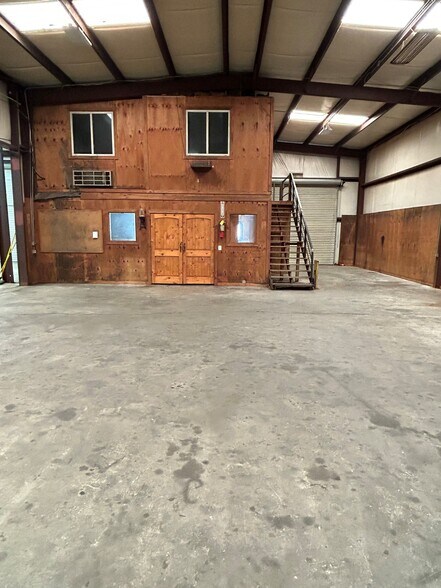 More Photos Of 1360 Greensboro Hwy, Watkinsville Warehouse For Lease