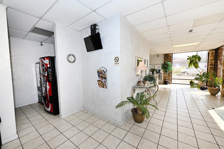 More Photos Of 8090 North Point Blvd, Winston-Salem Freestanding For Sale