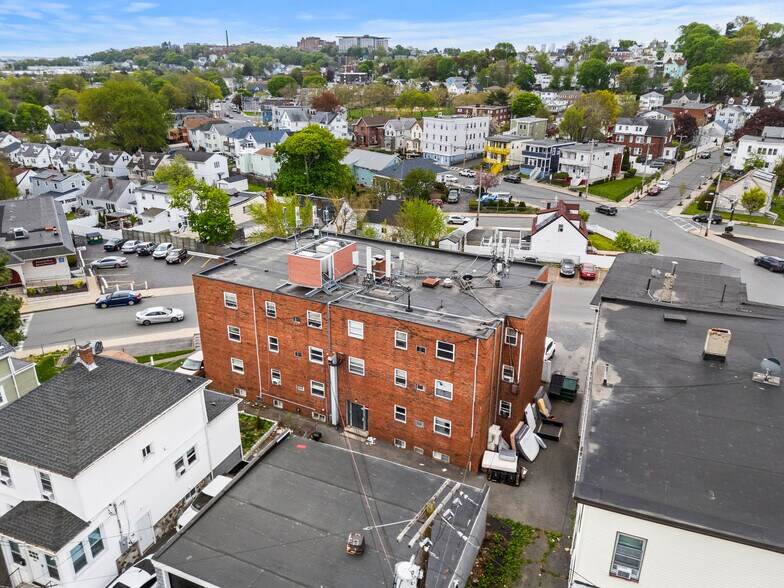 More Photos Of 7-20 Hy-Sil Ave, Chelsea Apartments For Sale