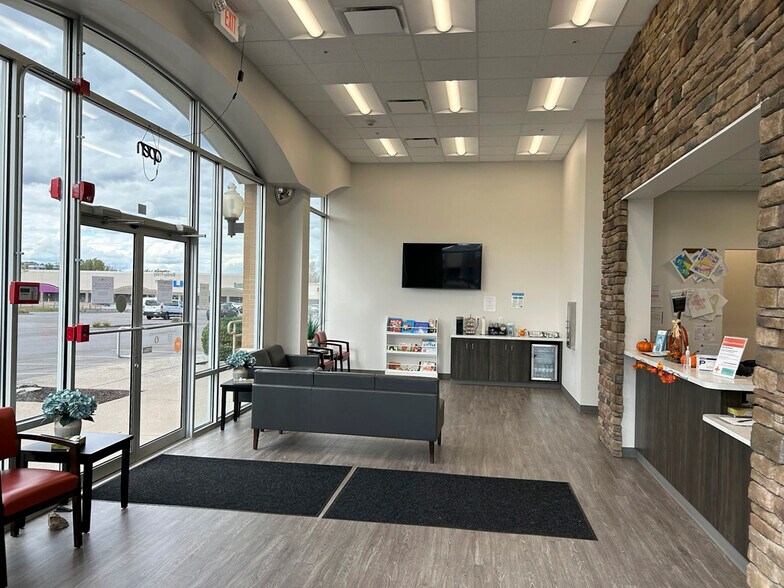 More Photos Of 20-78 Spencerport Rd, Rochester Freestanding For Lease