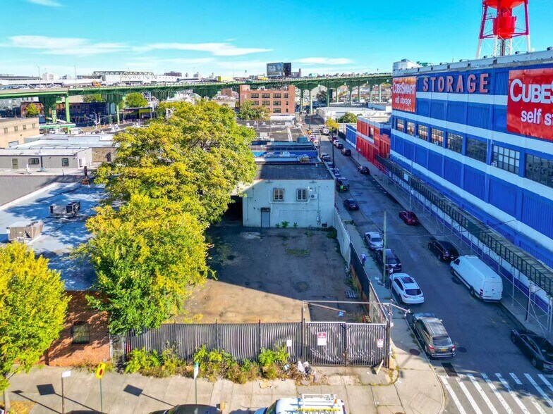 More Photos Of 195 Bush St, Brooklyn Warehouse For Lease