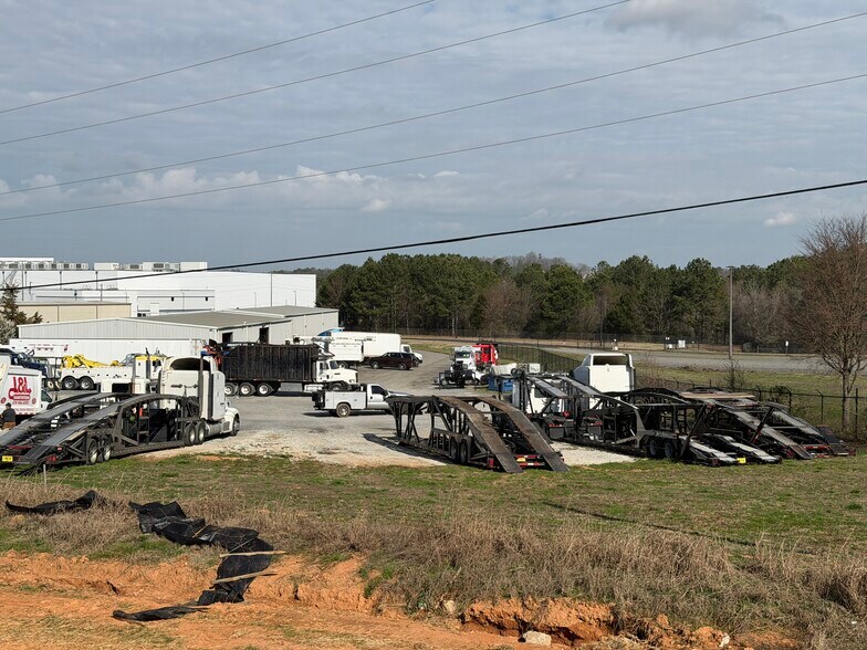 More Photos Of 419 Hamilton Crossing Rd NW, Cartersville Industrial For Sale