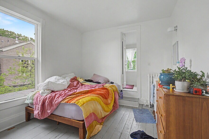 More Photos Of 1044 Maxwell Ave, Boulder Healthcare For Sale