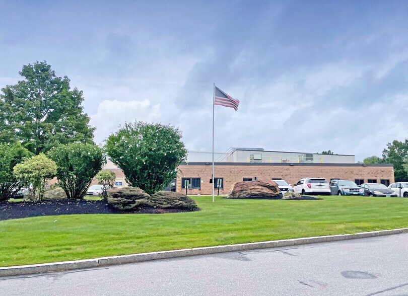 More Photos Of 299 Pepsi Rd, Manchester Food Processing For Lease