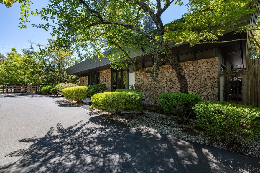 More Photos Of 7 Page St, Cotati Medical For Sale