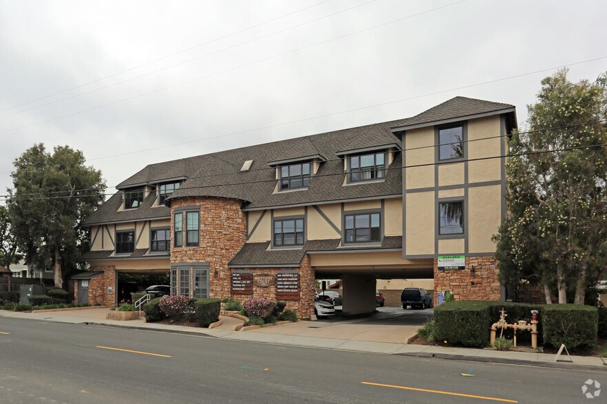 Primary Photo Of 2558 Roosevelt St, Carlsbad Office For Lease
