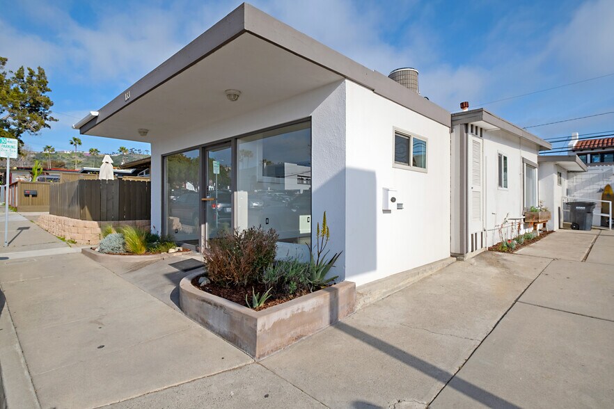 Primary Photo Of 133 Avenida Granada, San Clemente Medical For Lease