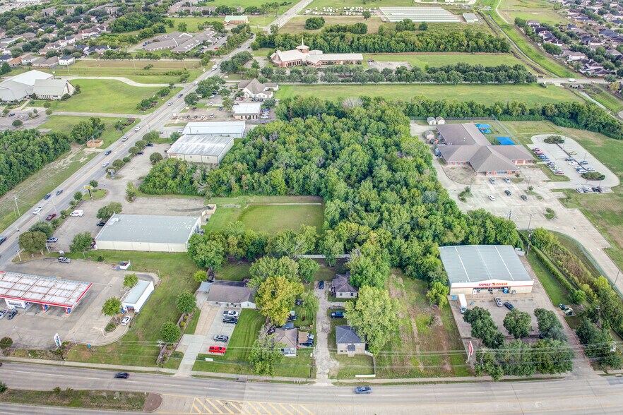 More Photos Of 0 Massey Tompkins, Baytown Land For Sale