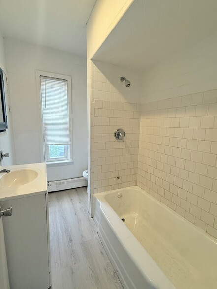 More Photos Of 61-75 Bingley Ter, Johnston Apartments For Sale