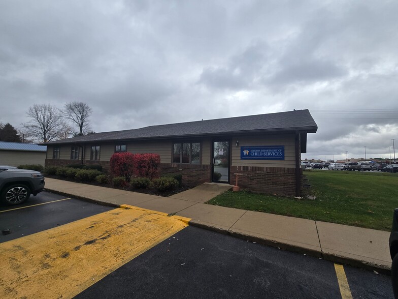 Primary Photo Of 1920 S Rhodes St, Rochester Office For Sale