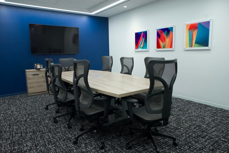 More Photos Of 825 Third Ave, New York Coworking Space
