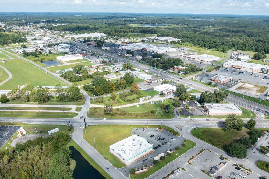 More Photos Of Branford Hwy, Lake City Land For Lease