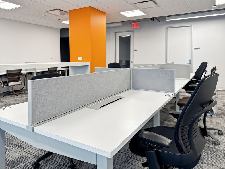 More Photos Of 7201 Wisconsin Ave, Bethesda Coworking Space