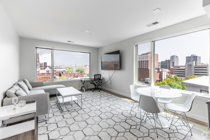 More Photos Of 18 High St, New Haven Apartments For Lease
