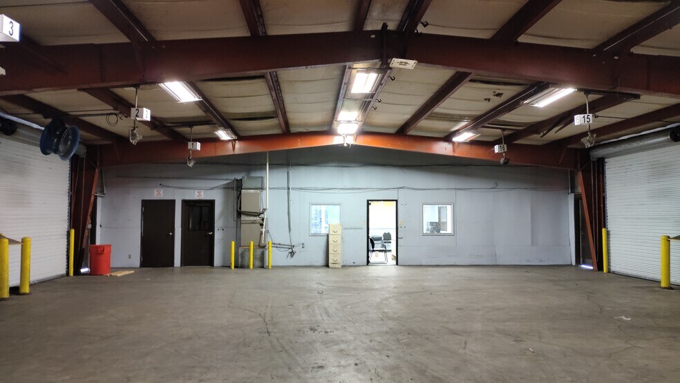 More Photos Of 169 Akers Rd, Hot Springs Distribution For Sale