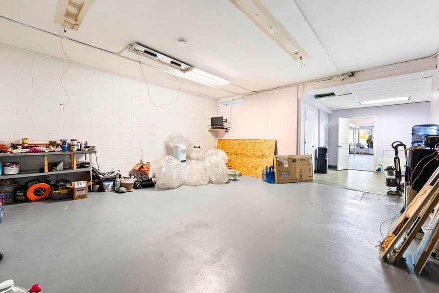 More Photos Of 283 Belmont Ave, Haledon Storefront Retail Residential For Sale