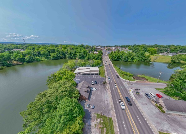 More Photos Of 410 Dinah Shore Blvd, Winchester Office Residential For Sale