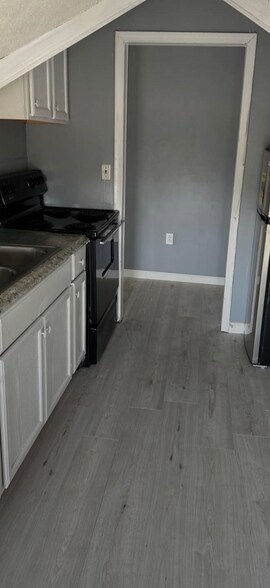 More Photos Of 534 W Ridge Rd, Rochester Restaurant For Sale