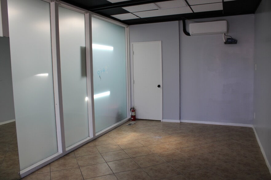 More Photos Of 5858 Magnolia Ave, Riverside Office For Lease
