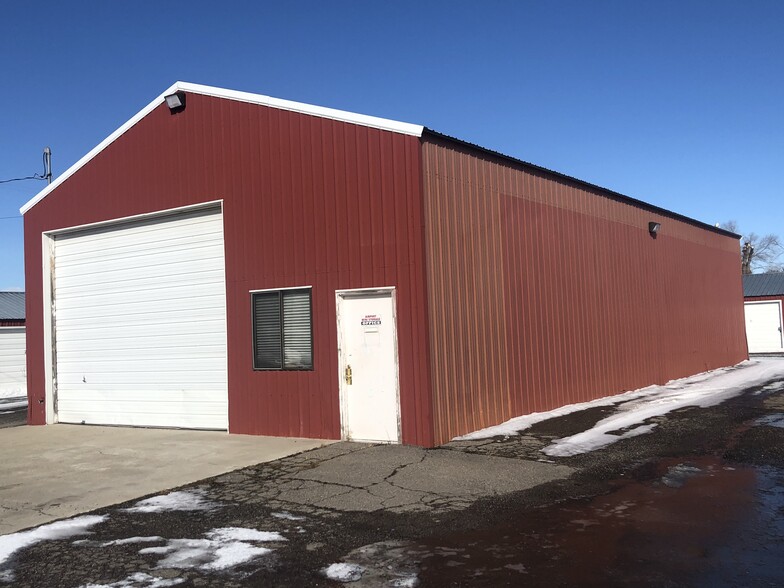 Primary Photo Of 1894 Airport Rd, Kalispell Warehouse For Lease