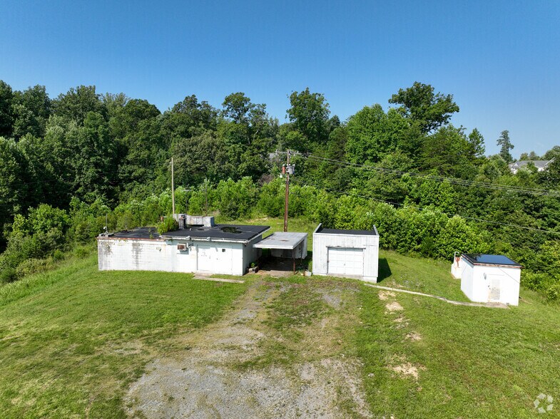 More Photos Of 4870 Robinhood Rd, Winston-Salem Land For Sale