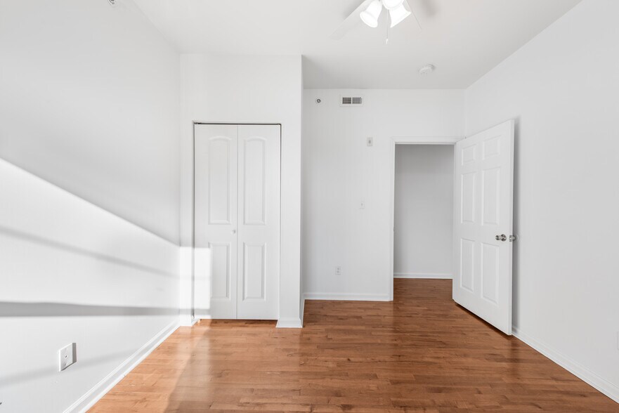 More Photos Of 601 N 39th St, Philadelphia Storefront Retail Residential For Sale