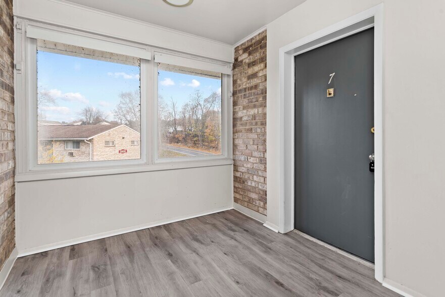 More Photos Of 3800 Elmerton Ave, Harrisburg Apartments For Sale