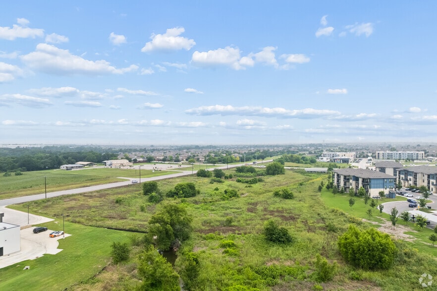 More Photos Of 8755 County Road 110, Round Rock Land For Sale