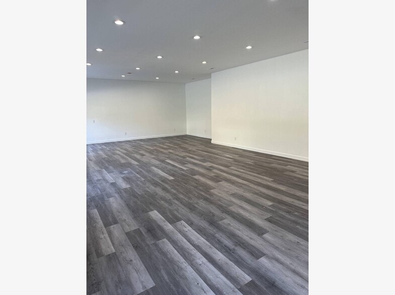 More Photos Of 11246 Dayton Pike, Soddy Daisy Storefront Retail Office For Lease