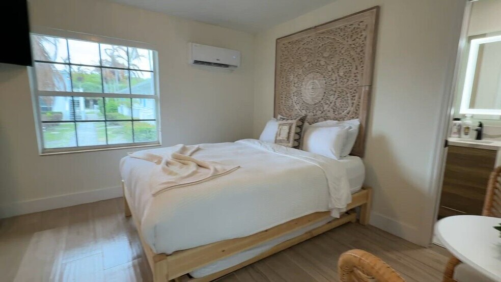 More Photos Of 2502 Tamarind Dr, Hutchinson Island Hotel For Sale
