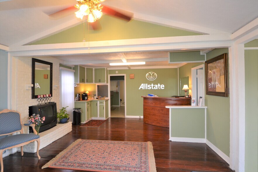 More Photos Of , Stafford General Retail For Sale